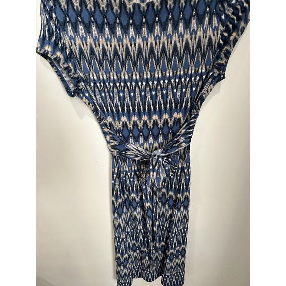 BCBGMaxazria Small dress knot twist bodice sheath cap sleeve aztec print - Picture 3 of 6